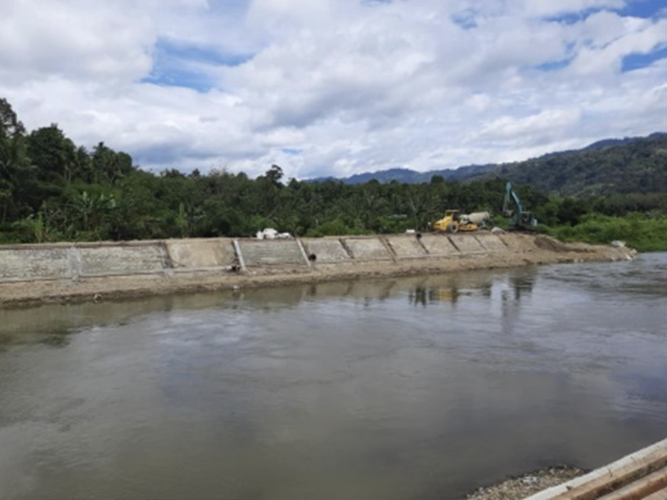 Supervision of Flood and Sediment Control Infrastructure Development in Batang Suliti, South Solok Regency
